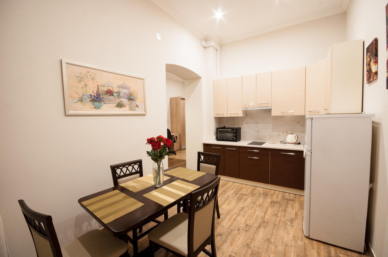 Wonderful Flat On City Center Úzhgorod Exterior foto