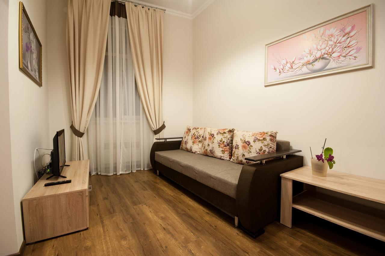 Wonderful Flat On City Center Úzhgorod Exterior foto